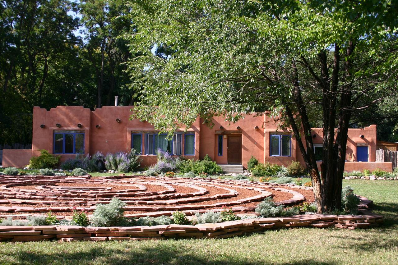 Adobe And Pines Inn Bed And Breakfast Ranchos de Taos Стая снимка