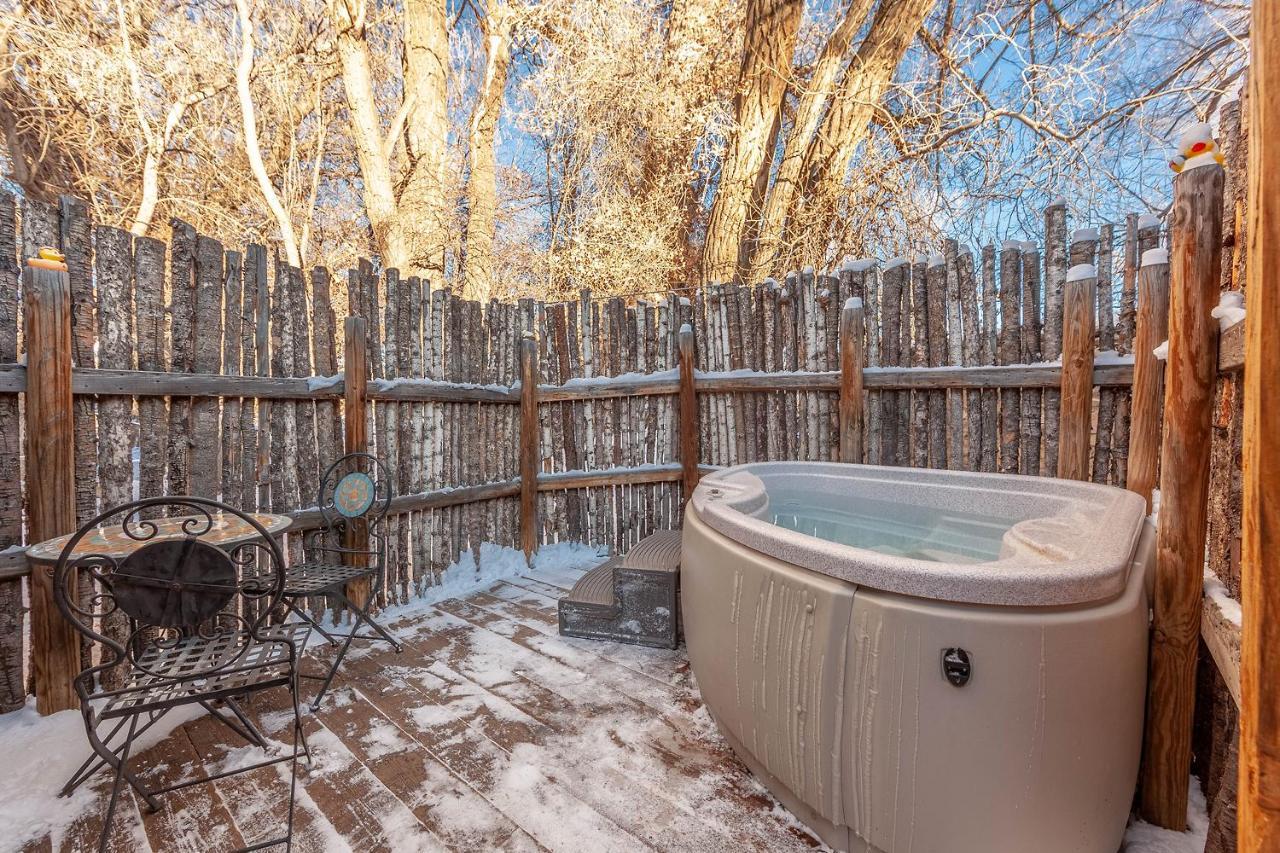 Adobe And Pines Inn Bed And Breakfast Ranchos de Taos Екстериор снимка