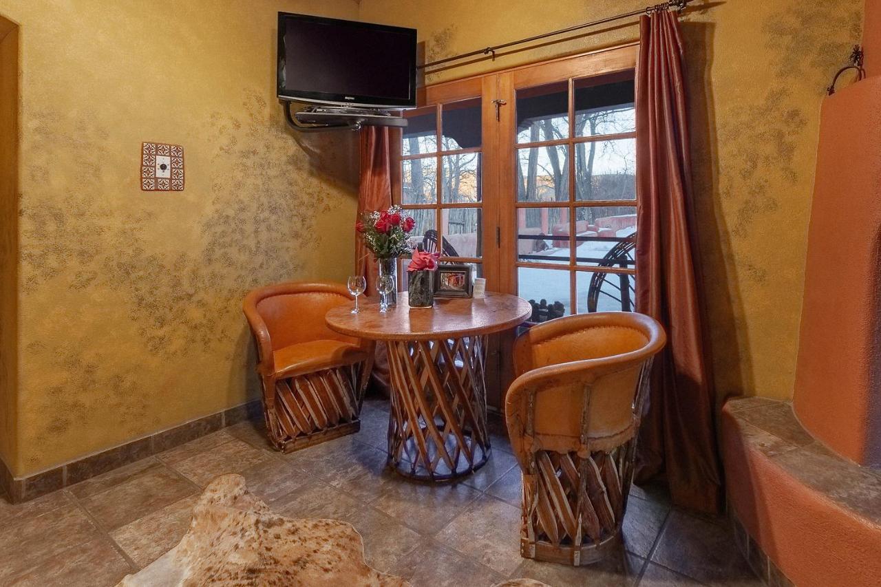 Adobe And Pines Inn Bed And Breakfast Ranchos de Taos Екстериор снимка